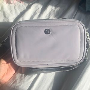 Brand New with tags Lululemon Crossbody Camera Bag